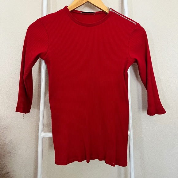 Zara Sweaters - Zara Trafaluc Red Ribbed Top Size L